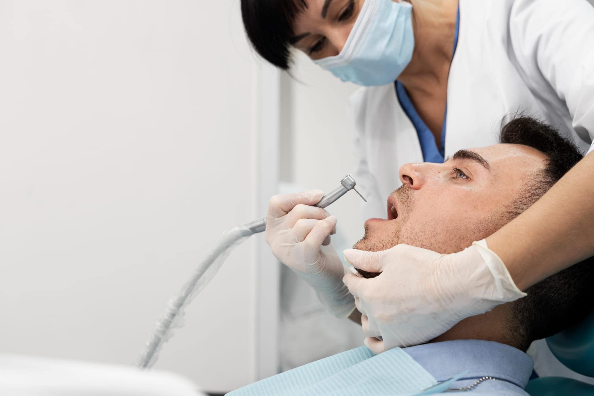 Tooth extraction at Rose City Dental in Windsor, Ontario